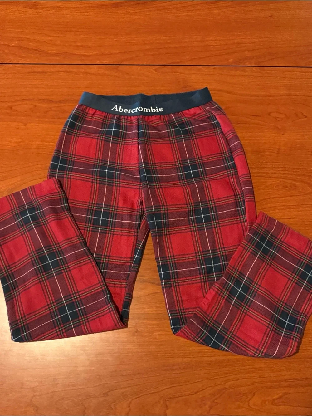 abercrombie kids Gray Logo Sweatshirts with Red Plaid Pajama Pants